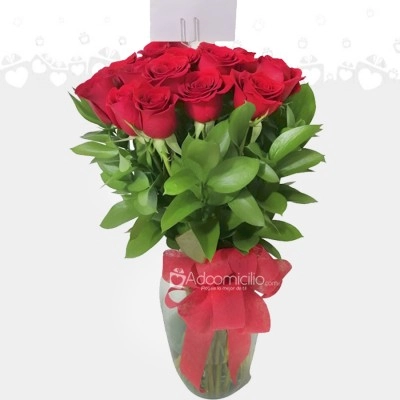 Jarrón Con Rosas Para San Valentín A Domicilio En Bogotá 