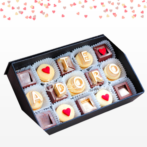 Te Adoro Caja De Alfajores Y Bombones De Chocolate Regalos Amor Y Amistad A Domicilio En Medellin Pedido Con Dos Días De Anticipación