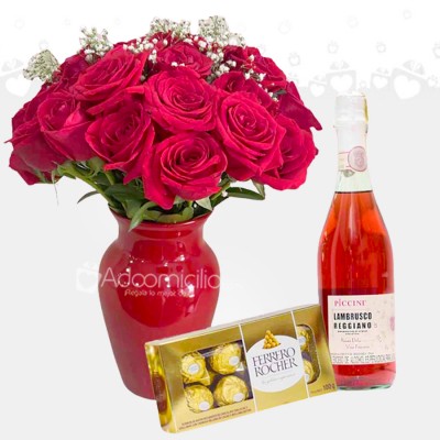 Arreglo Floral Con Chocolates Ferrero y vino San Valentín a Domicilio Medellín 