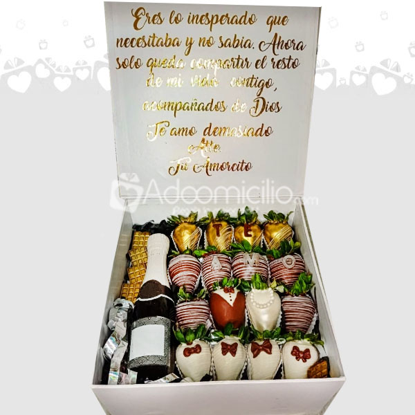 Regalo De Amor Y Amistad Fresas Y Vino A Domicilio En Villavicencio Pedido Con Un Día De Anticipación